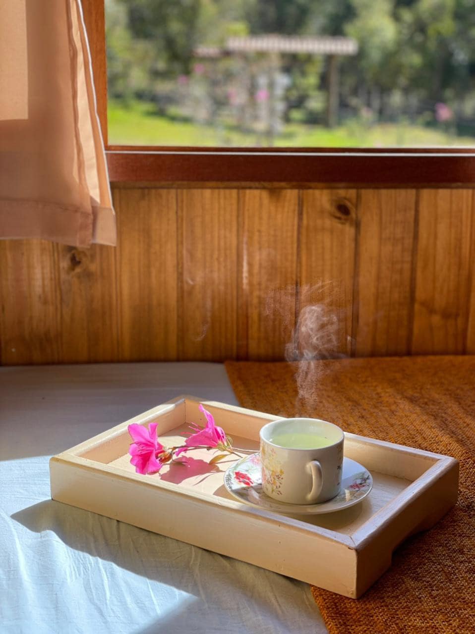 Bacon ipsum dolor amet sausage ribeye turducken jowl, pork chop pork loin chicken corned beef prosciutto.