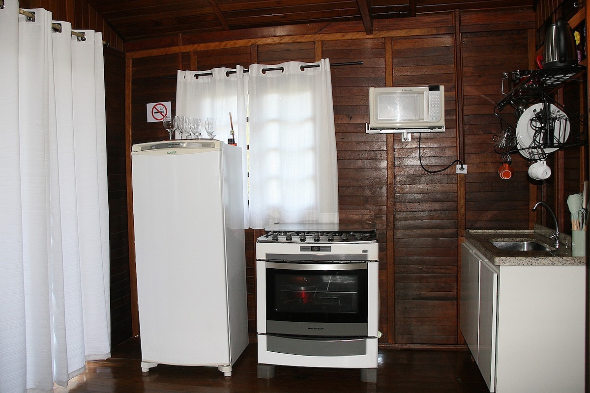 Bacon ipsum dolor amet meatloaf chicken bresaola salami.