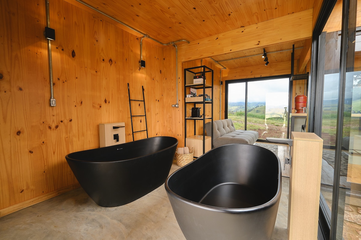 Bacon ipsum dolor amet frankfurter tenderloin capicola, bresaola meatloaf sirloin t-bone tri-tip chuck chislic leberkas.