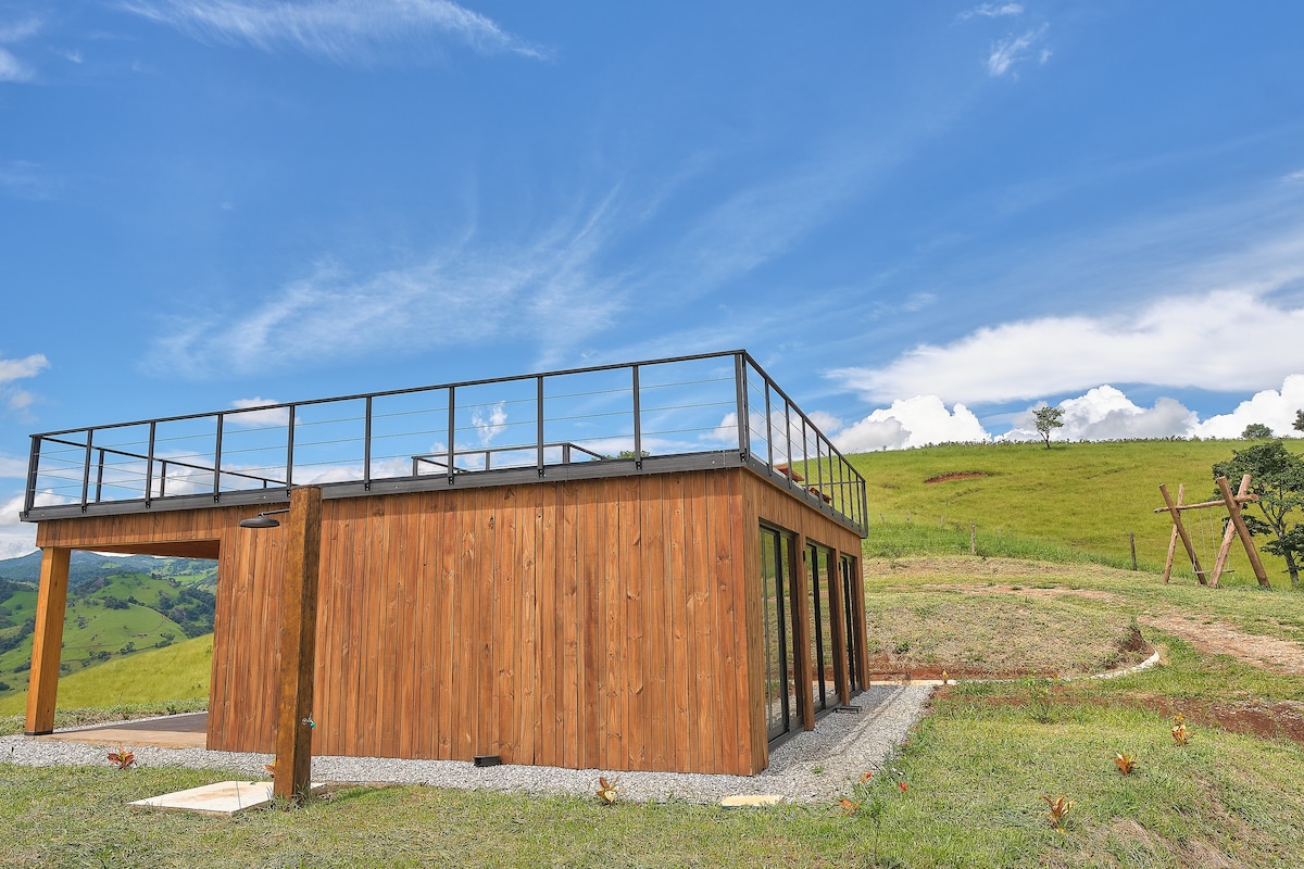 Bacon ipsum dolor amet cupim tail sausage kielbasa chuck short loin doner shoulder jerky chicken ball tip cow pork chop ham.