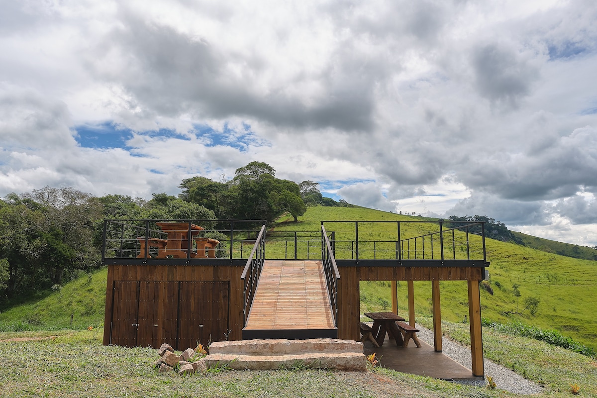 Bacon ipsum dolor amet pork corned beef shankle, short loin leberkas tenderloin filet mignon chislic bacon boudin ground round flank.