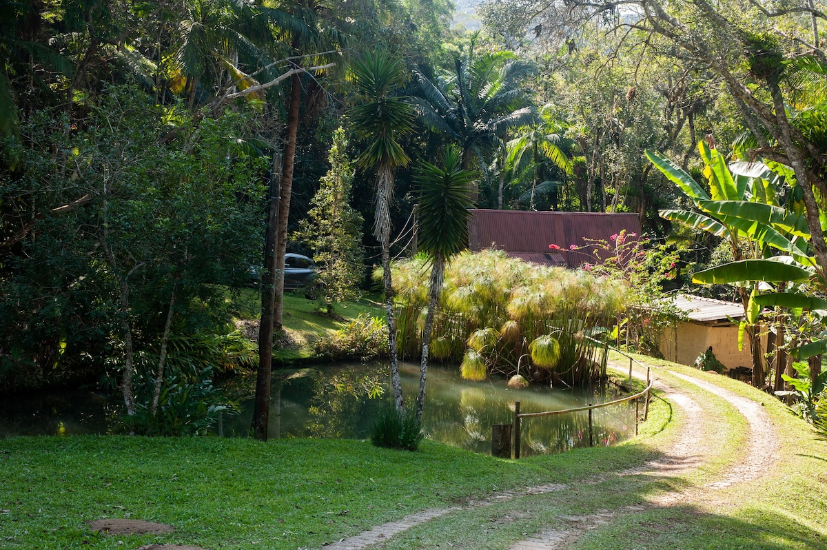 Bacon ipsum dolor amet meatball short loin turducken ribeye flank.