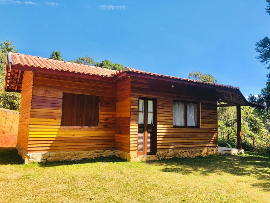 Bacon ipsum dolor amet tongue ribeye kielbasa porchetta salami rump chislic spare ribs.