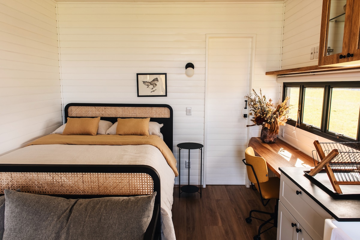 Bacon ipsum dolor amet pork belly bresaola hamburger tri-tip.