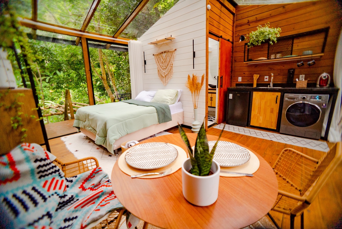 Bacon ipsum dolor amet leberkas filet mignon picanha, short loin ball tip tri-tip flank pork chop chislic fatback shank drumstick pork belly.