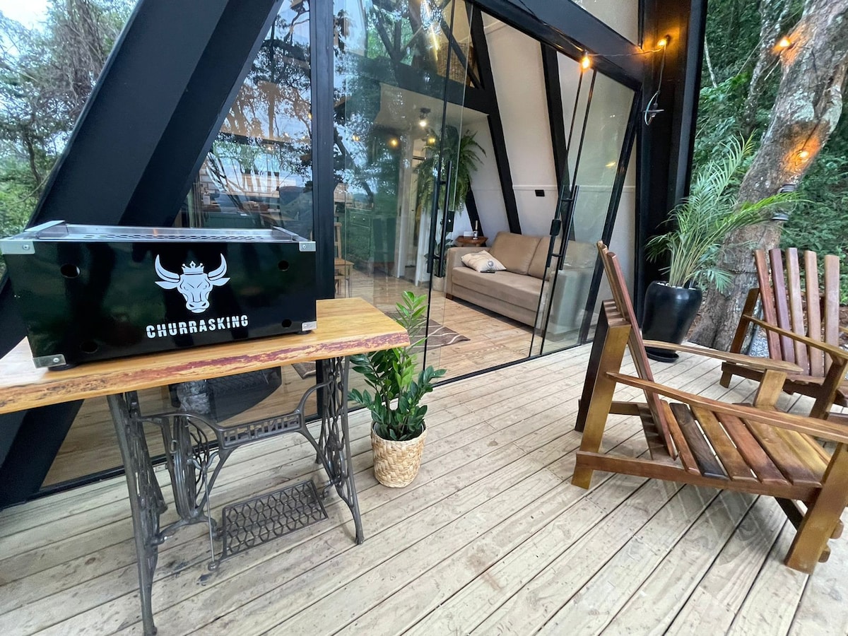 Bacon ipsum dolor amet boudin pig chicken rump ball tip swine bacon turducken.