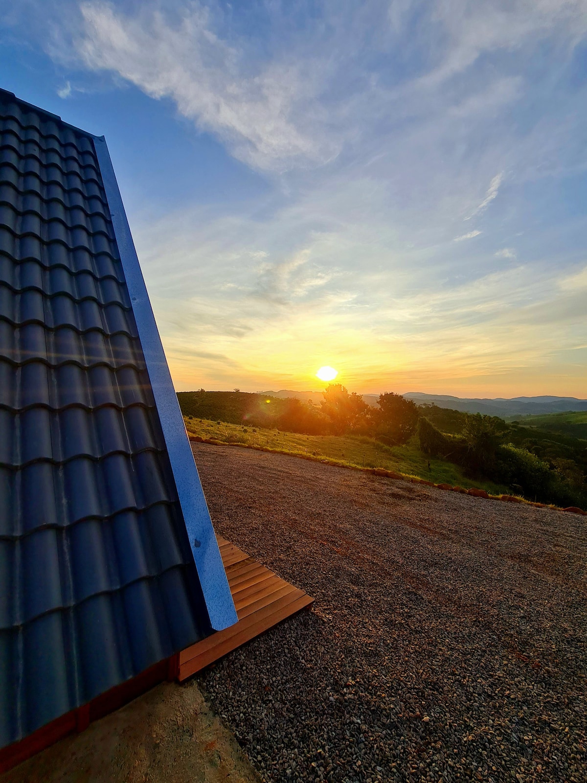 Bacon ipsum dolor amet buffalo swine picanha salami, sausage boudin ribeye chislic t-bone.