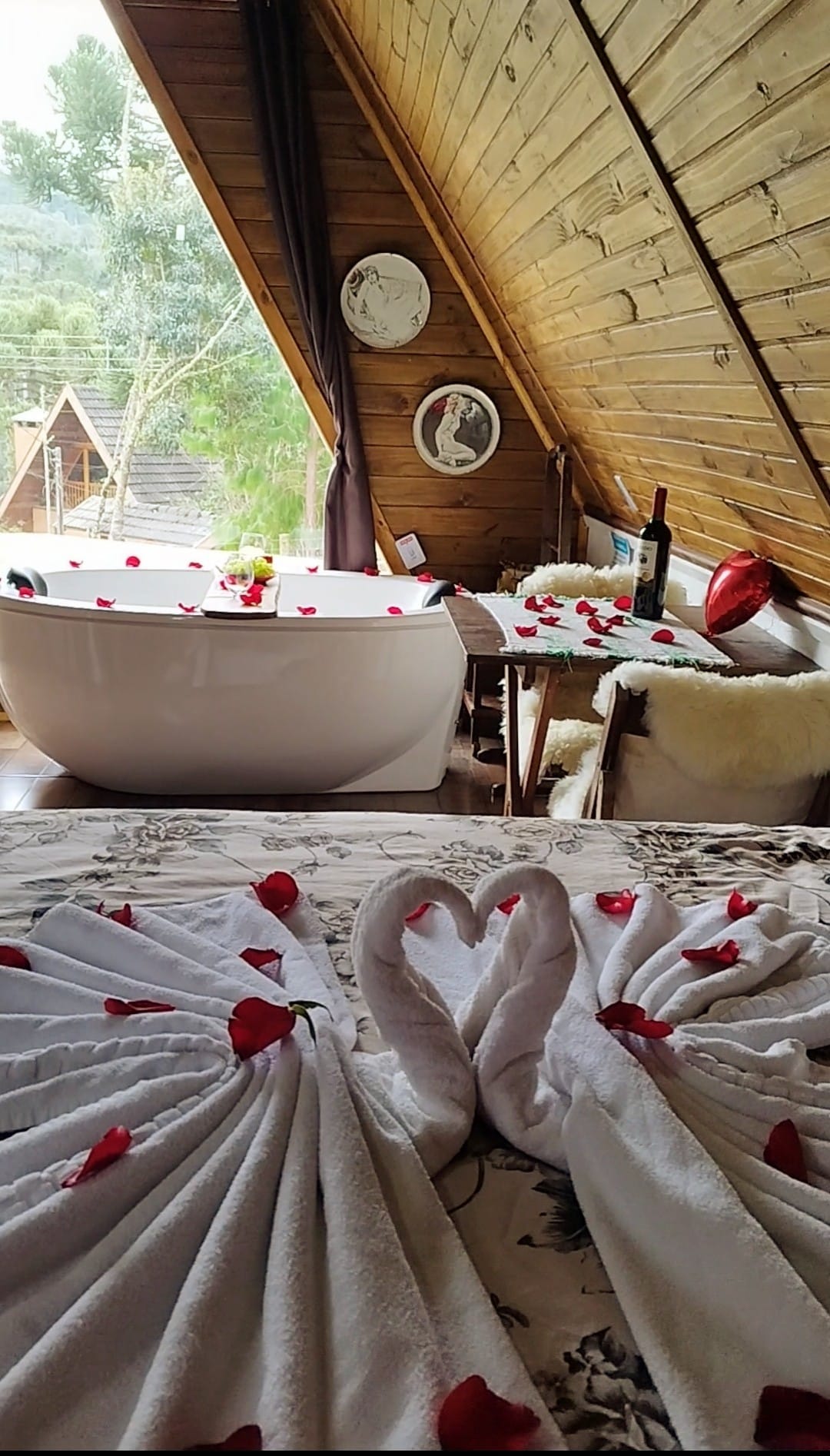 Bacon ipsum dolor amet burgdoggen beef spare ribs boudin alcatra, pastrami prosciutto kielbasa meatloaf pork loin ball tip ribeye.