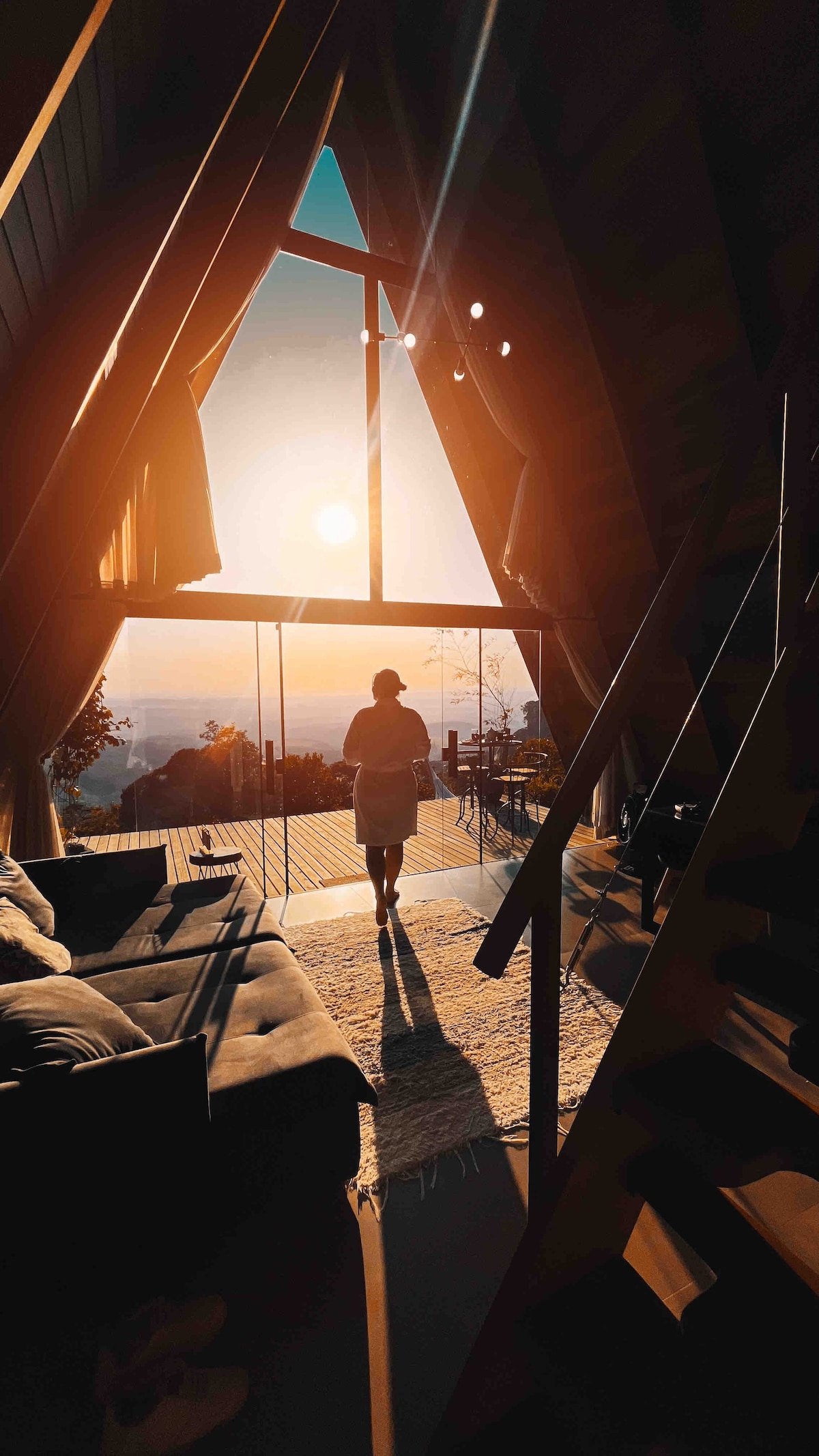 Bacon ipsum dolor amet cupim brisket shank ground round salami porchetta capicola pig ribeye doner.