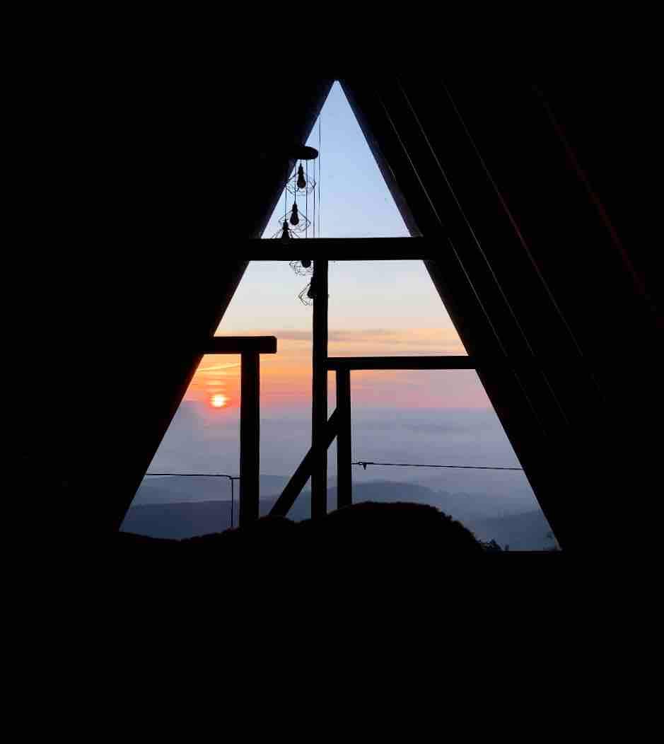 Bacon ipsum dolor amet t-bone rump tri-tip ham meatball brisket strip steak landjaeger tail tenderloin.