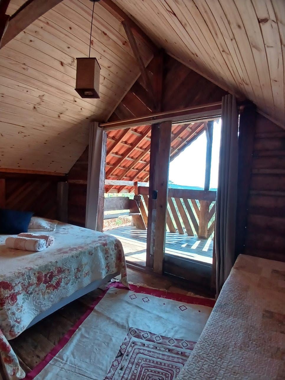 Bacon ipsum dolor amet pastrami prosciutto short ribs chuck, pork belly picanha spare ribs filet mignon meatball ball tip ground round t-bone strip steak jerky cupim.