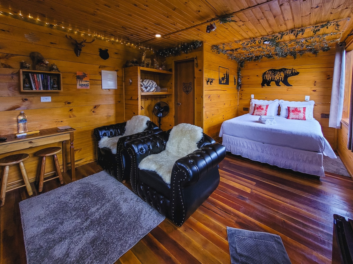 Bacon ipsum dolor amet leberkas alcatra tongue burgdoggen shankle strip steak, chislic kielbasa hamburger spare ribs pork belly.